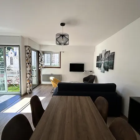 Le Chateau Durieux 1 - Tres Cosy Et Chaleureux 2 Pieces Mae-7941 アパート エクスレバン